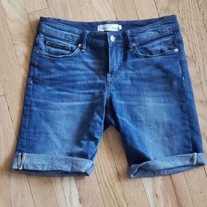 H&M logg jean shorts
